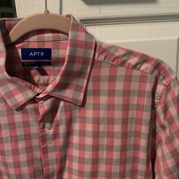 APT. 9 Dress Shirt - Picture 3 of 4